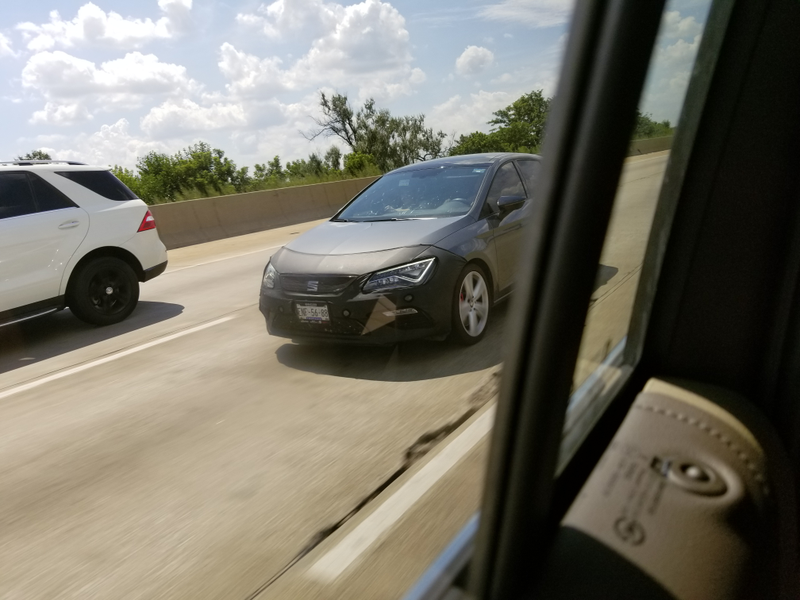 The SEAT Leon Cupra I posted yesterday, seent on our way to the city